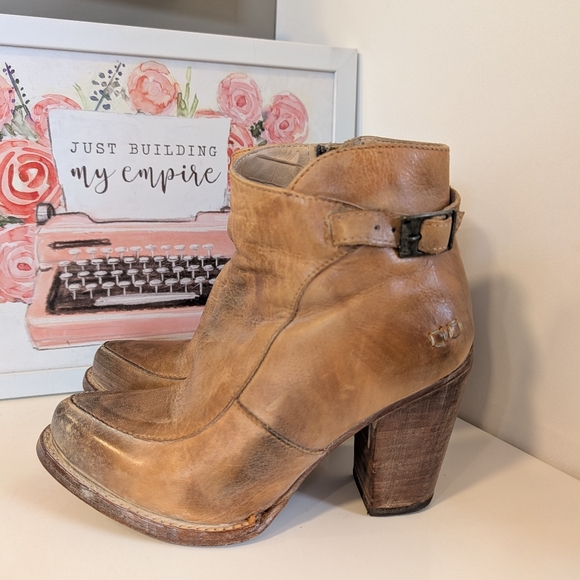 🥰GUC Bed Stu Isla Distressed Leather Zip Side Ankle Booties, Honey Tan, 6 - Picture 6 of 16